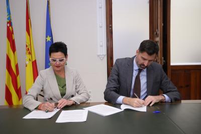La Generalitat firma convenis amb la Unió de Periodistes, Dircom i l'Associació de Periodistes d'Alacant per a la formació de professionals de la ...